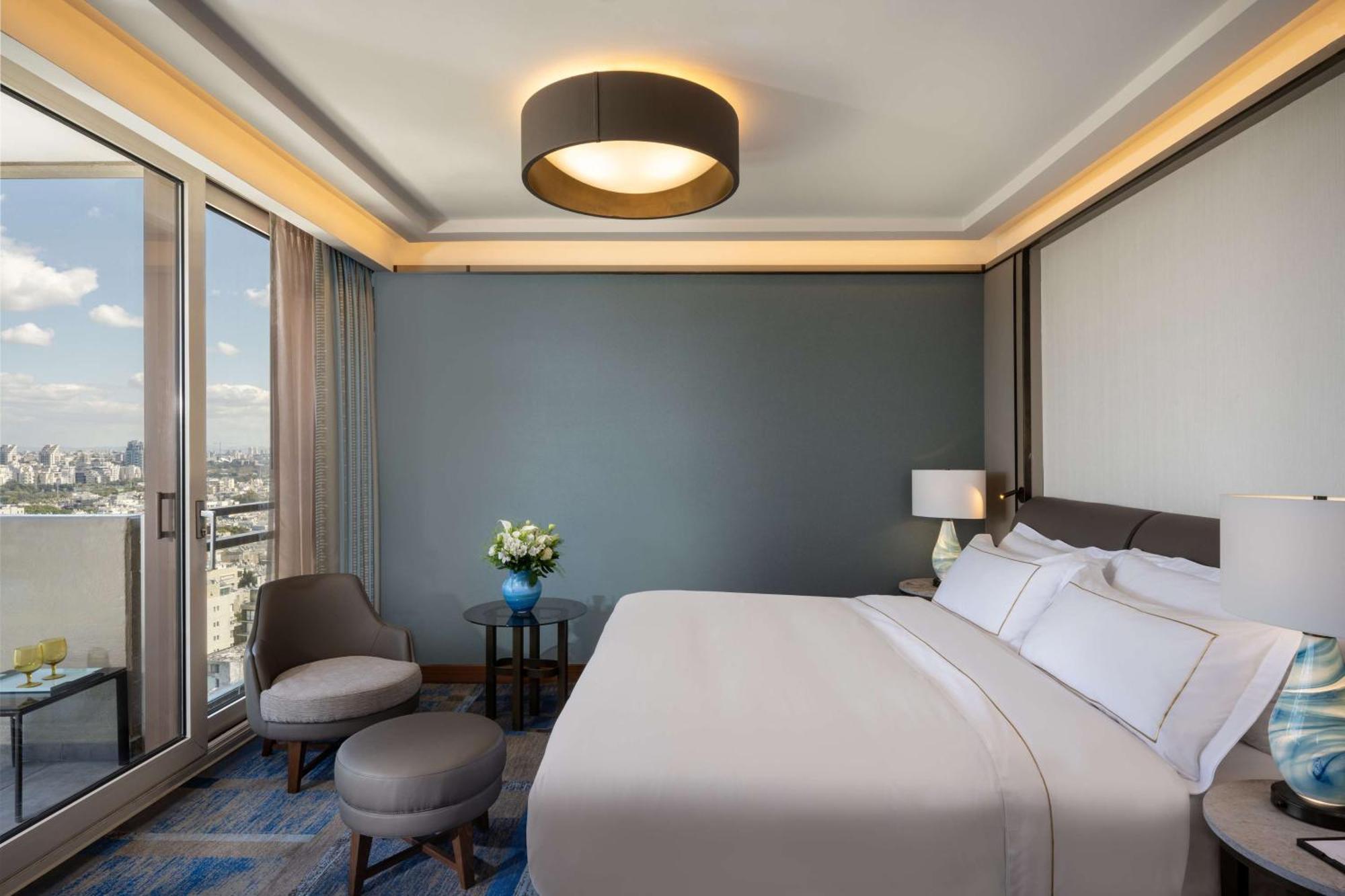 The Vista At Hilton Hotel 4*