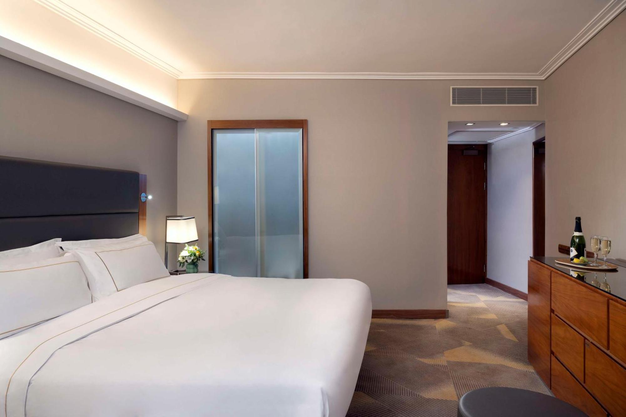 The Vista At Hilton 4* Tel Aviv